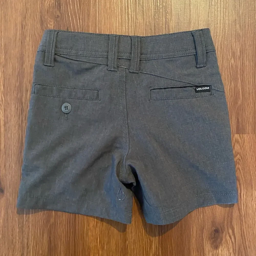 VOLCOM Shorts Toddler Size 2T Gray Flat front Surf Skate Hybrid